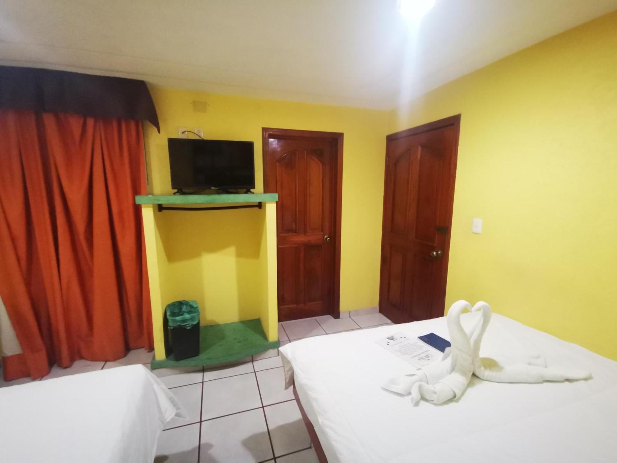 Casa Real Hotell Poza Rica Eksteriør bilde