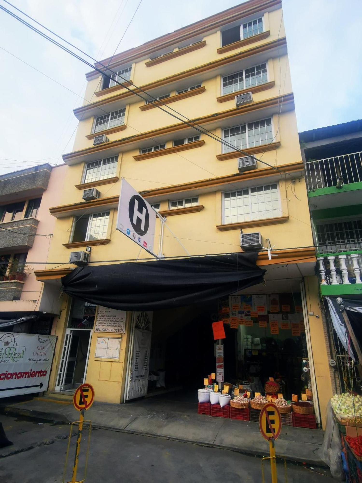 Casa Real Hotell Poza Rica Eksteriør bilde